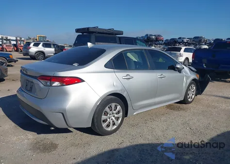 2020 Toyota Corolla Le z USA, uszkodzony, nr VIN JTDEPRAE1LJ110425